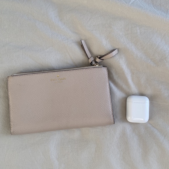 Very good condition - Kate Spade Leather Wallet - Picture 3 of 9
